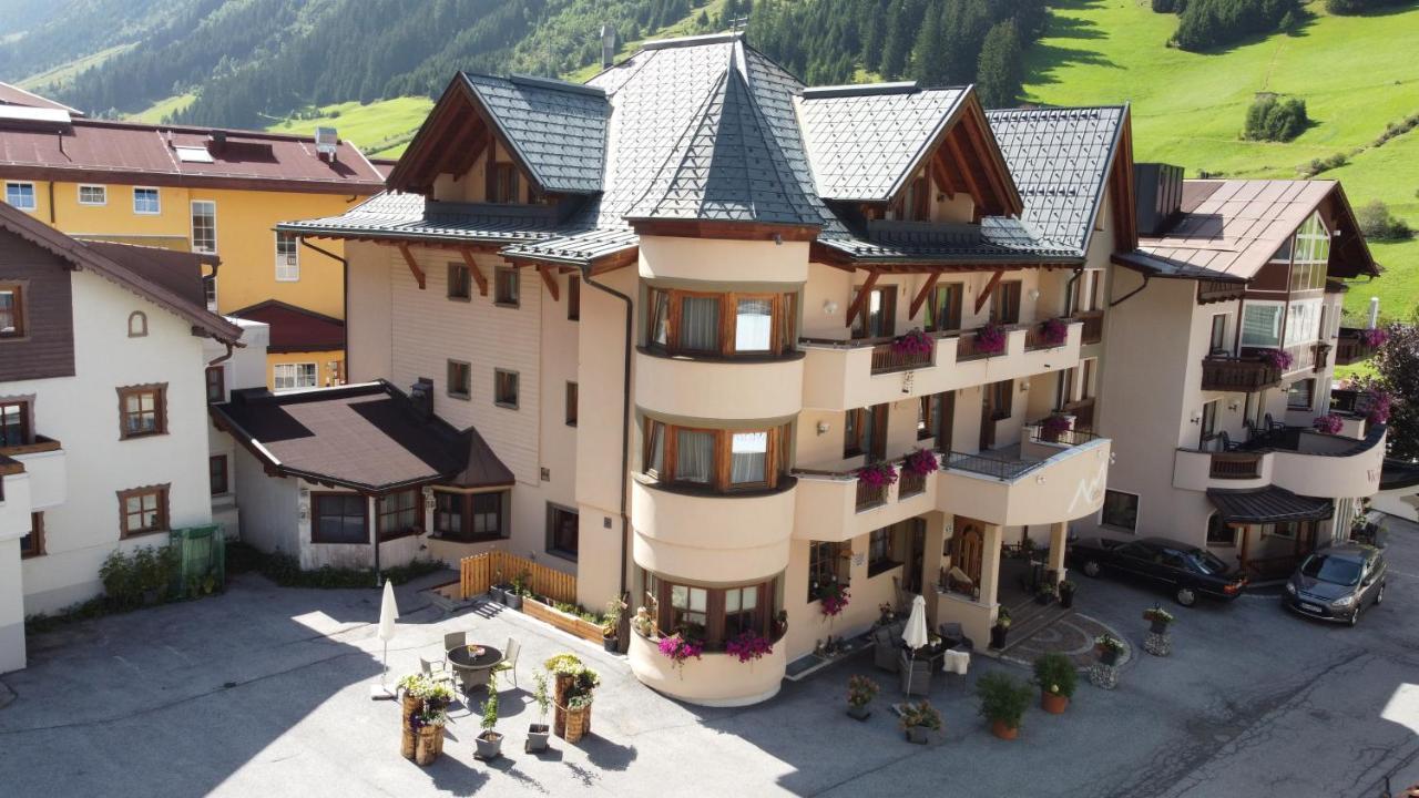 Hotel Idhof Ischgl Bagian luar foto