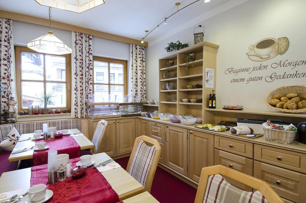 Hotel Idhof Ischgl Bagian luar foto