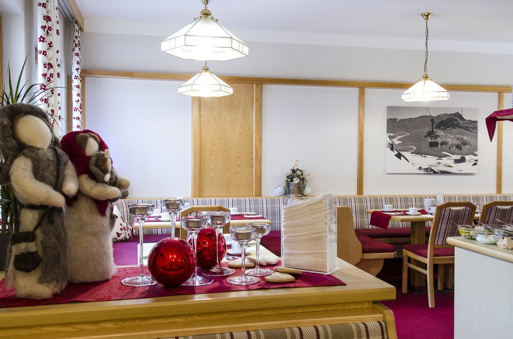 Hotel Idhof Ischgl Bagian luar foto